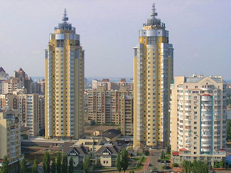 Героїв Сталінграда, 12Е, 12Ж
