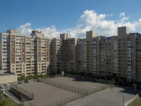 Героїв Сталінграда, 14Б